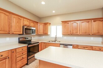 336 Alba Ln in Lake Mary, FL - Building Photo - Building Photo