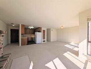 2414 Pine St in San Francisco, CA - Building Photo - Building Photo