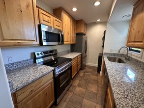 7035 N 2200 W, Unit 3V in Park City, UT - Building Photo - Building Photo
