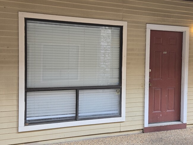 property at 2120 Pearl St