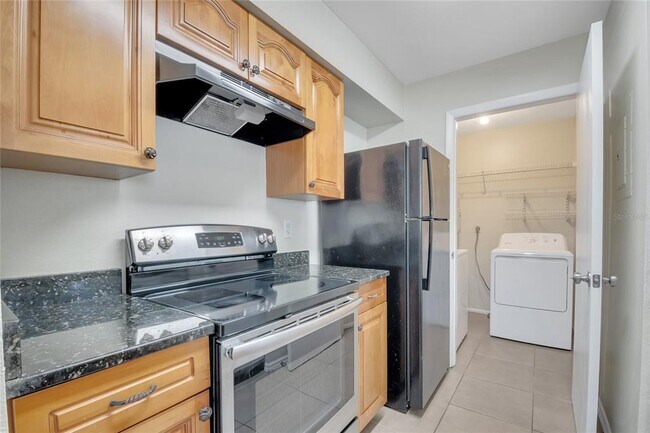 3028 Parkway Blvd-Unit -104 in Kissimmee, FL - Building Photo - Building Photo