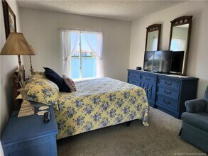 4436 NE Ocean Blvd in Jensen Beach, FL - Building Photo - Building Photo