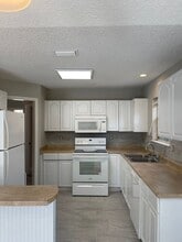 265 Windridge Dr in Brunswick, GA - Building Photo - Building Photo