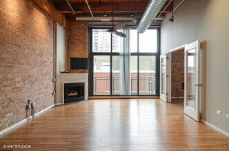 1727 S Indiana Ave-Unit -312 in Chicago, IL - Foto de edificio - Building Photo