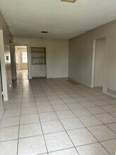 2500 Highland Ave in Kissimmee, FL - Building Photo - Building Photo