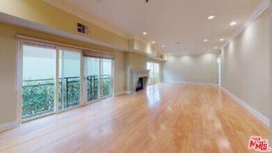 11840 Dorothy St-Unit -202 in Los Angeles, CA - Building Photo - Building Photo