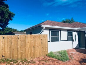 615 NE 2nd Ave in Delray Beach, FL - Building Photo - Building Photo