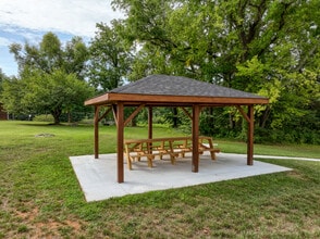 Gardner Ridge Apartment Homes in Gastonia, NC - Foto de edificio - Building Photo