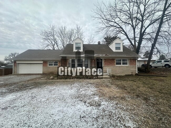 property at 4550 S Keystone Ave