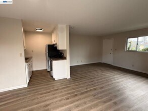 20295 Anita Ave in Castro Valley, CA - Building Photo - Building Photo