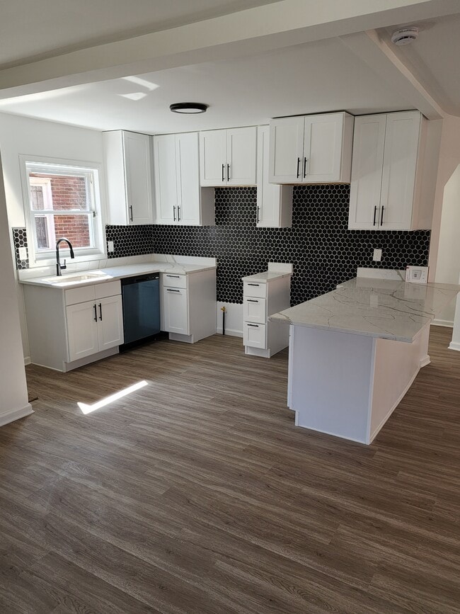 15731 Lauder St in Detroit, MI - Foto de edificio - Building Photo