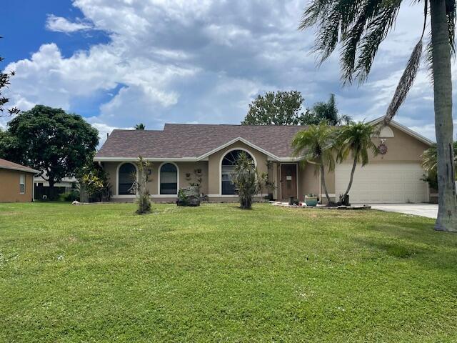 property at 618 SE Streamlet Ave