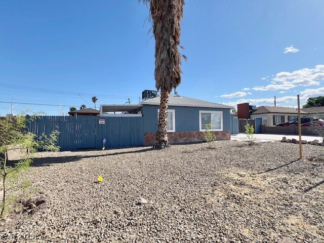 property at 4401 Alpine Pl