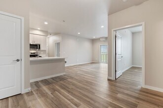 8889 Depot Road Apartments in Lynden, WA - Building Photo - Interior Photo