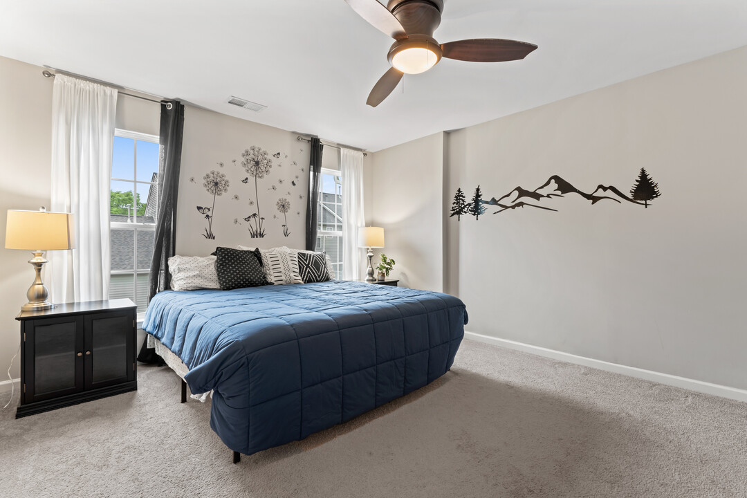 12905 Bullock Greenway Blvd in Charlotte, NC - Building Photo