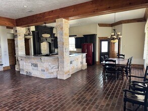 507 E 16th St in Portales, NM - Building Photo - Building Photo
