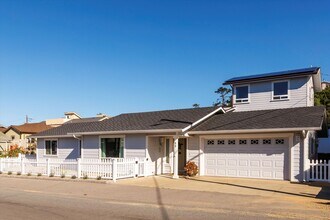 55 St Mary Ave in Cayucos, CA - Building Photo - Building Photo