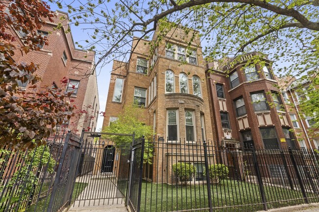 property at 7717 N Marshfield Ave