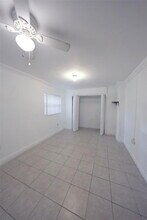7327 Pepper Pike Dr in Hialeah, FL - Building Photo - Building Photo