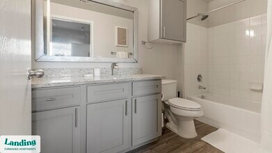 3379 Timber View Dr in San Antonio, TX - Foto de edificio - Building Photo