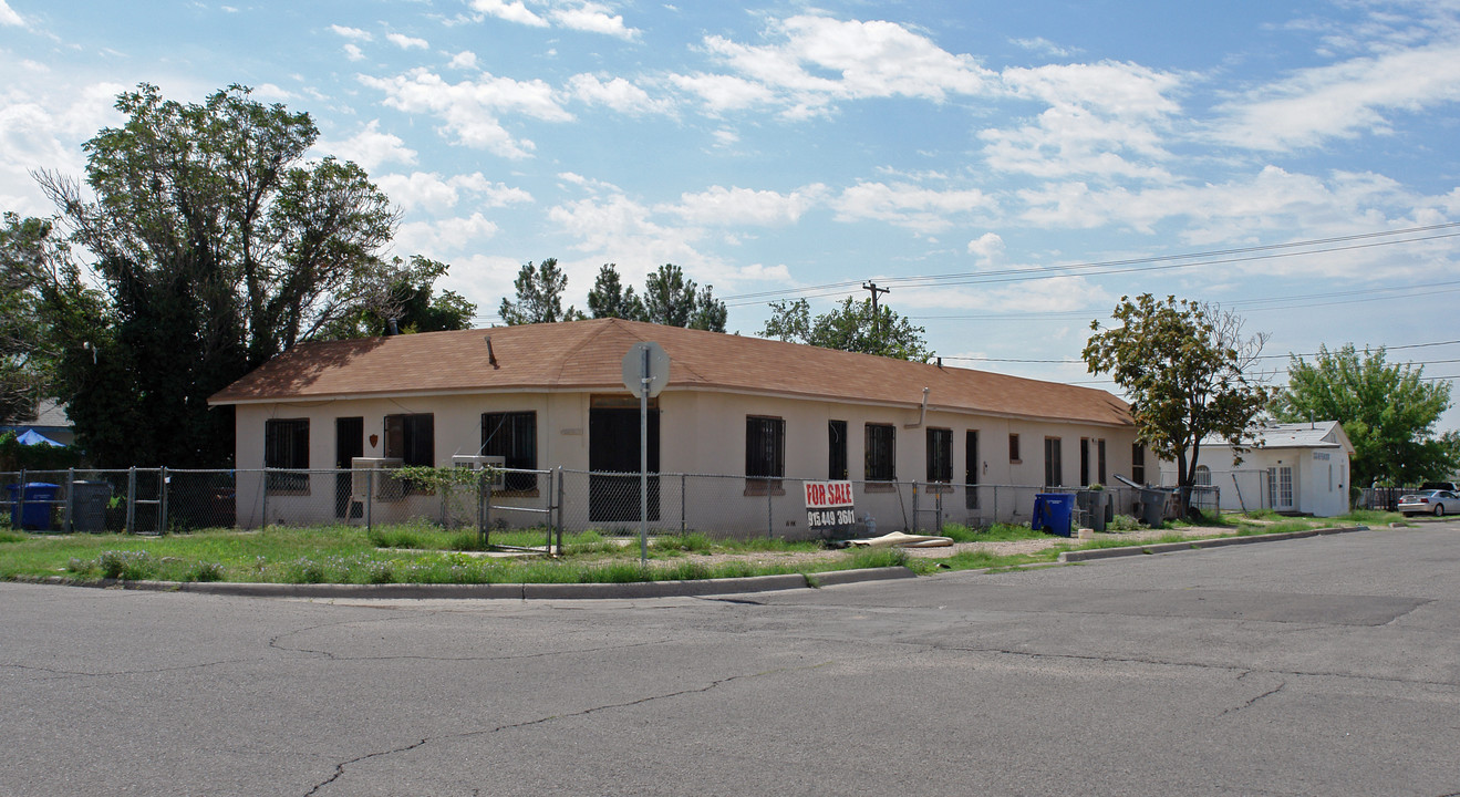 4000-4002 Tularosa Ave in El Paso, TX - Building Photo