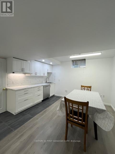 1570 Beaverbrook Ave in London, ON - Building Photo - Building Photo