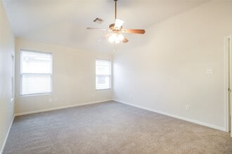 16700 Foursquare Dr in Conroe, TX - Building Photo - Building Photo