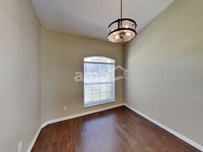 1403 22nd Ave W in Palmetto, FL - Foto de edificio - Building Photo