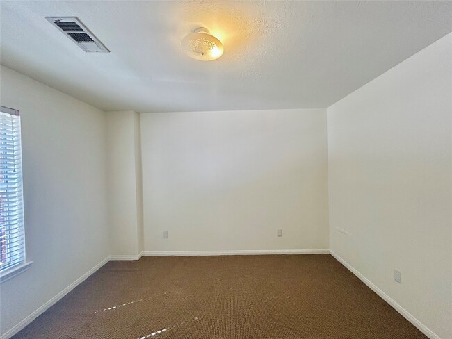 property at 12422 Glenleigh Dr