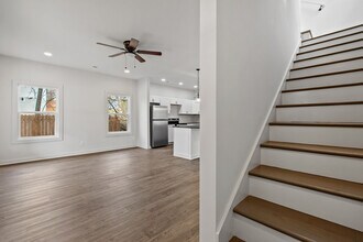 4621 Julian St in Knoxville, TN - Foto de edificio - Building Photo