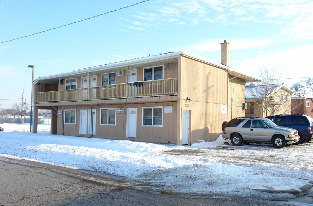 3038 Houston St in Franklin Park, IL - Building Photo