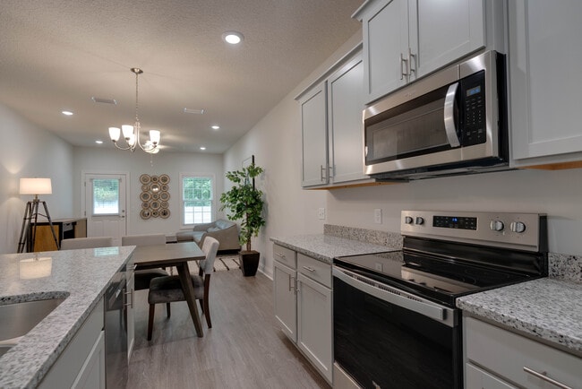 Walker Point in Brunswick, GA - Foto de edificio - Interior Photo