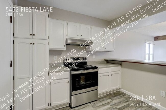 5452 Fiesta Ln in Colorado Springs, CO - Building Photo - Building Photo
