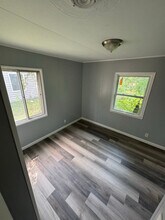 111 St James Ln in Sauget, IL - Building Photo - Building Photo