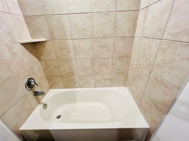 property at 2914 Roman Forest Blvd