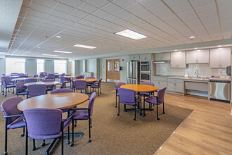 Parkway Gardens Senior Living 55 & Better in St. Paul, MN - Building Photo - Interior Photo