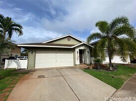 94-210-210 Pouhana Lp in Waipahu, HI - Building Photo