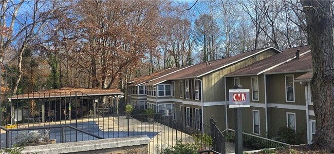 property at 5151 Roswell Rd