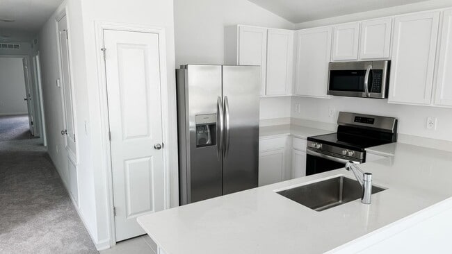 1661 Teagan Ln in Winter Haven, FL - Building Photo - Building Photo