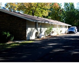 Hobson Road Apartments in Fort Wayne, IN - Building Photo - Building Photo