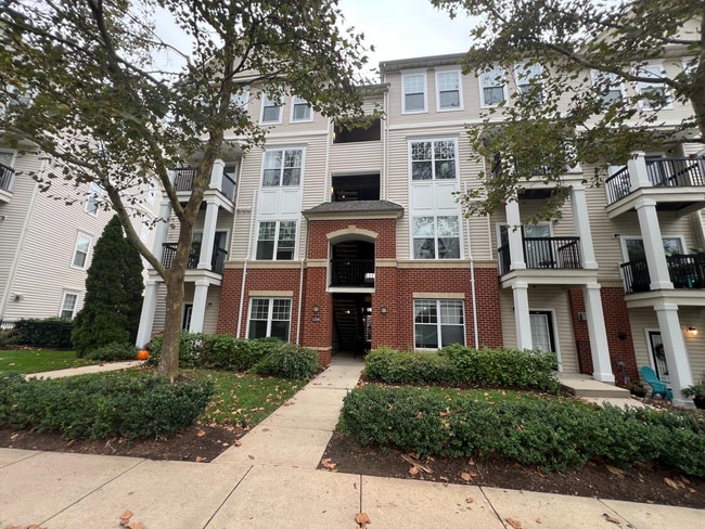 11349 Aristotle Dr, Unit 402