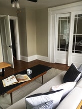 2424 S Harrison St, Unit Apt 2 in Fort Wayne, IN - Foto de edificio - Building Photo