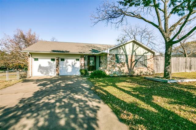 9022 Hackney Ln in Dallas, TX - Building Photo - Building Photo