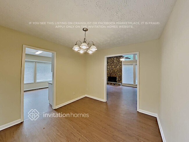 3621 N Hampton Dr in Kennesaw, GA - Building Photo - Building Photo