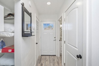 775 Gulf Shore Dr in Destin, FL - Building Photo - Building Photo