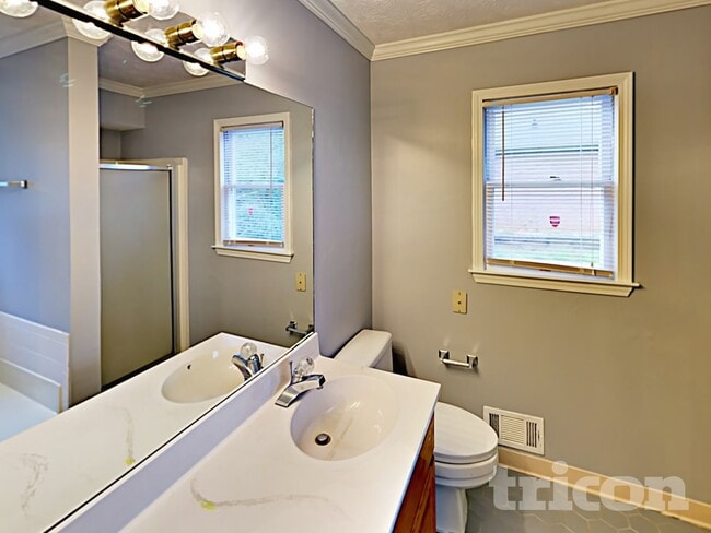 2815 Club Forest Dr SE in Conyers, GA - Foto de edificio - Building Photo