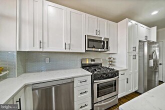 2648 E Mayfield St in Philadelphia, PA - Building Photo - Building Photo