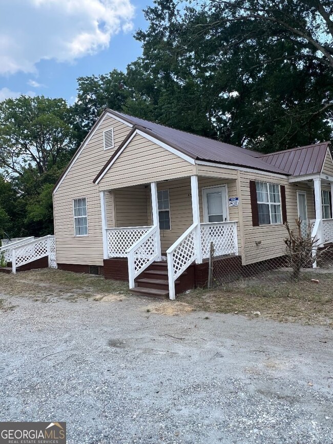 2617 N Lumpkin Rd in Columbus, GA - Building Photo - Building Photo