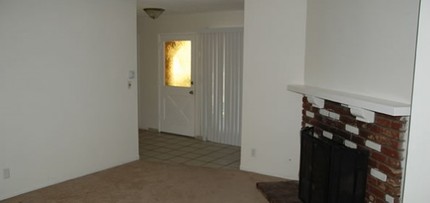 St. George Apartments in Huntington Beach, CA - Building Photo - Interior Photo