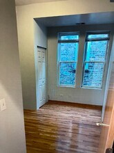 2708 W Maypole Ave in Chicago, IL - Foto de edificio - Building Photo